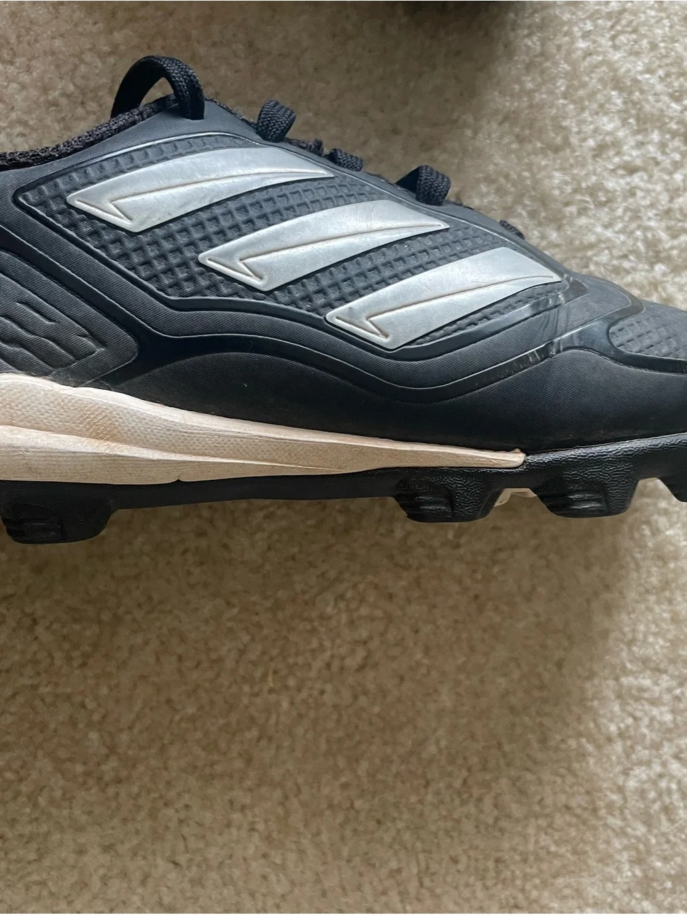 adidas athletic cleats